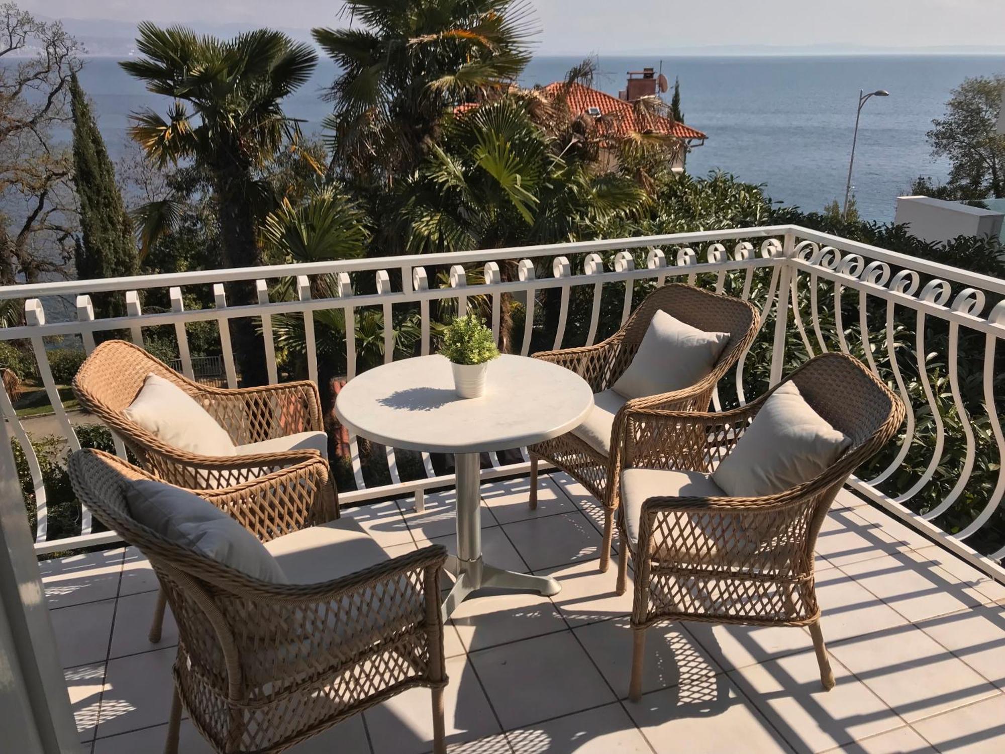 Premium Apartments Punta Kolova Opatija Luaran gambar